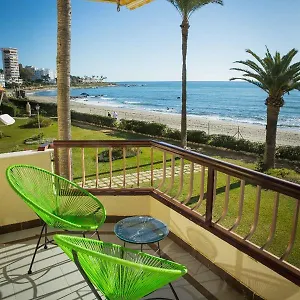 Holidays2riviera Sea Side Front Apartment